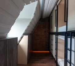 Капсула (A, C, D Rooms) в Roof capsules