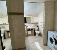 (32)Студия с балконом в Loft