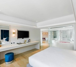 Люкс Thai Modern Theme с 2 комнатами в Royal Cliff Beach Hotel Pattaya