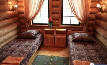 Четырёхместный коттедж с красивым видом из окна в Поплавок на Ахтубе