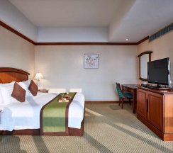 Двухместный полулюкс Sky Zone женский двуспальная кровать в Baiyoke Sky Hotel