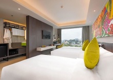 Номер Deluxe в Maitria Hotel Rama 9 Bangkok