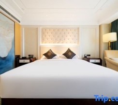 Номер Deluxe в Phoenix Hotel