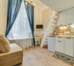 Двухуровневая студия  стандарт четырехместая в Sokroma Фонтанный дом