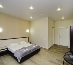 Номер люкс с 2 односпальными кроватями в Diamond Delux Hotel