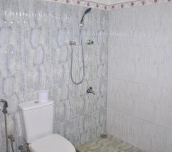 Четырёхместный номер Standard с видом на сад в Mother House