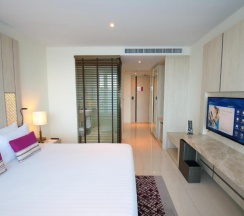 Люкс семейный Executive c 1 комнатой в Splash Beach Resort