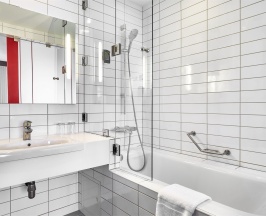 Люкс в Cosmos Moscow Sheremetyevo Airport Hotel