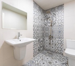 Двухместный номер Standard с балконом двуспальная кровать в Hotel Chatini Mestia