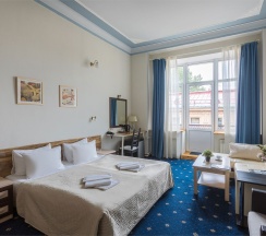 Премиум с Балконом в Александр Hotel