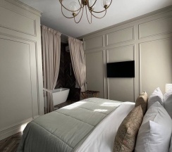 Двухкомнатный Suite с балконом в Маруся
