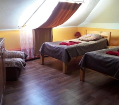 Четырёхместный номер Comfort с 2 комнатами с красивым видом из окна в У озера Неро