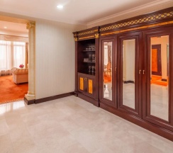 Люкс Presidential с 2 комнатами в Royal Tulip Almaty