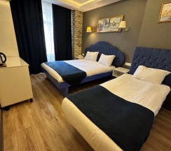 Трёхместный номер Superior в Grand Seigneur Hotel