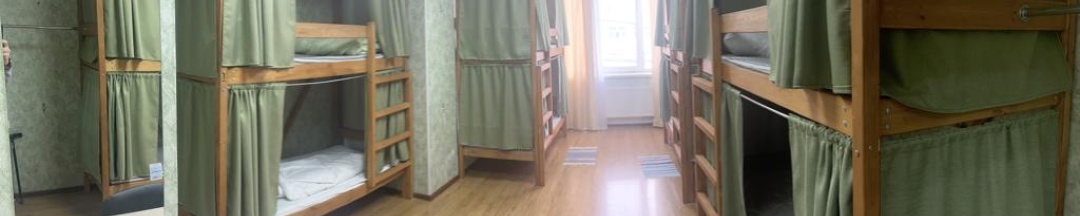 Койко-место в женском номере на 8 человек в Альбатрос
