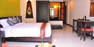 Равай: Курортный отель Navatara Phuket Resort