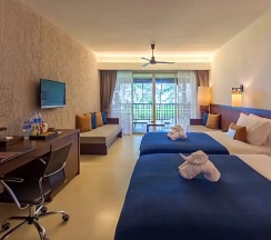 Номер Premier с частичным видом на океан в Southsea Khaolak Beach Resort