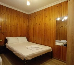 Трехместный номер эконом-класса в Тенистый Берег