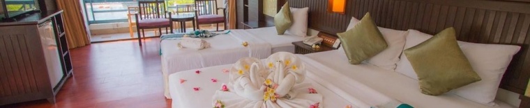 Трёхместный номер Deluxe с балконом в Phi Phi Island Cabana Hotel