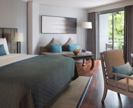 Двухместный номер Avani Plus с видом на сад двуспальная кровать в Avani Pattaya Resort