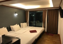 Четырёхместный семейный номер Standard в Sinsamut Koh Samed Hotel