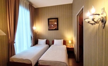 Двухместный номер Classic с видом на Дворец 2 отдельные кровати в Ekaterina