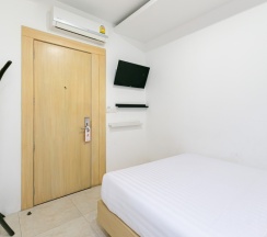 Двухместный номер Standard двуспальная кровать в The Bedrooms Hostel Pattaya