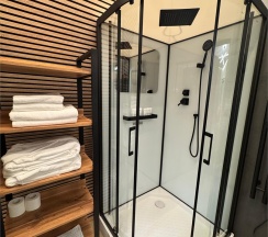 Дом Волна в Хвоя