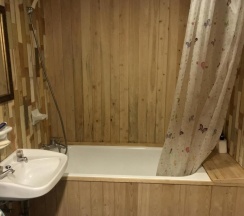 Двухместный номер Standard двуспальная кровать в Doobaki Hostel