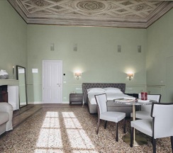Семейный люкс в Gregorini Bingham Art Luxury Suites