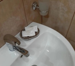 Двухместный номер Standard с балконом (2 отдельные кровати) в Гостевой дом Уют у Тумановых