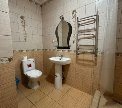 Стандартный пятиместный номер в Николаевский