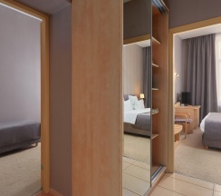 Семейный в Пятый угол