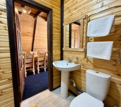 Четырёхместное шале Standard с видом на внутреннюю территорию в Terskol Star