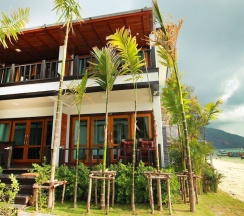 Двухместный номер Deluxe с красивым видом из окна двуспальная кровать в Cabana Lipe Beach Resort