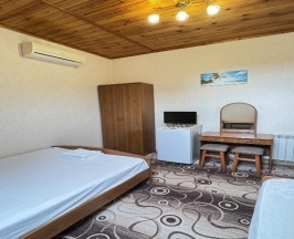 3-местная комната стандарт в Камелот