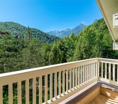 Вилла на поляне в Вилла Поляна