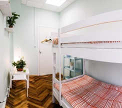 Комната эконом с двухъярустной кроватью в Old Flat на Невском (Олд Флэт)