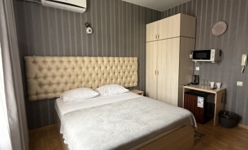 8 номеров стандарт в Гранат