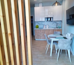 Апартаменты с отдельной спальней в Baikal Hill Residence