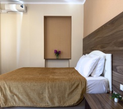 Двухместный номер Стандарт с балконом и с красивым видом из окна двуспальная кровать в Aimara