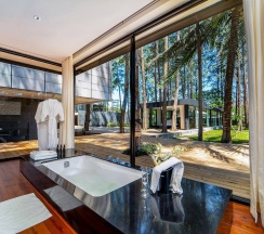 Вилла с 5 комнатами в Grand Villa Noi