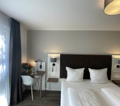 Двухместный номер Comfort двуспальная кровать в Signature East Hotel Falk