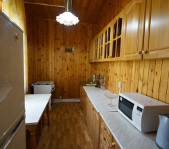 Коттедж 2-х этажный с кухней и камином в Орлиное гнездо