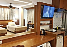 Двухместный номер Deluxe 2 отдельные кровати в Green Harbor Hotel & Service Apartment