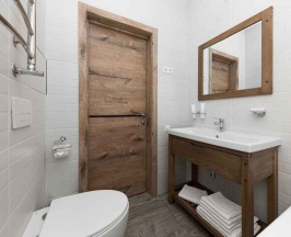 Двухместный семейный люкс с красивым видом из окна двуспальная кровать в Фонград