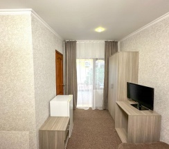 Трехместный номер во 2 корпусе в Морской бриз by Sun City Hotels