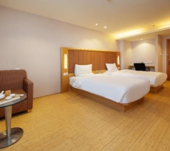 Двухместный номер Comfort 2 отдельные кровати в JI Hotel Harbin Zhongyang Street Youyi Road