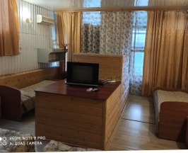 Номер эконом с 6 односпальными кроватями в Постоялый двор