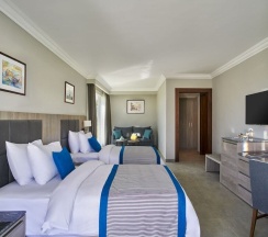 Двухместный номер Sports Area Standard с балконом двуспальная кровать в Maritim Jolie Ville Resort & Casino Sharm El Sheikh